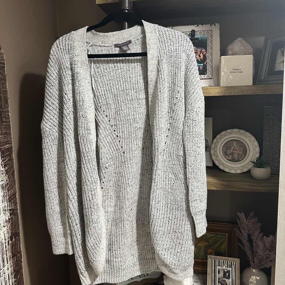 Gray cozy cardigan! Size large!